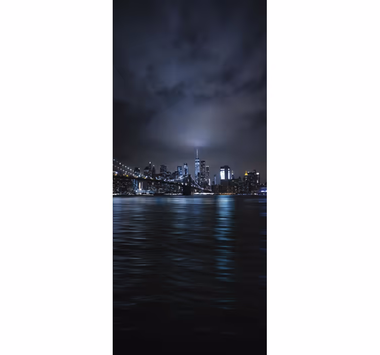 Black roller blind urban night view - TenStickers