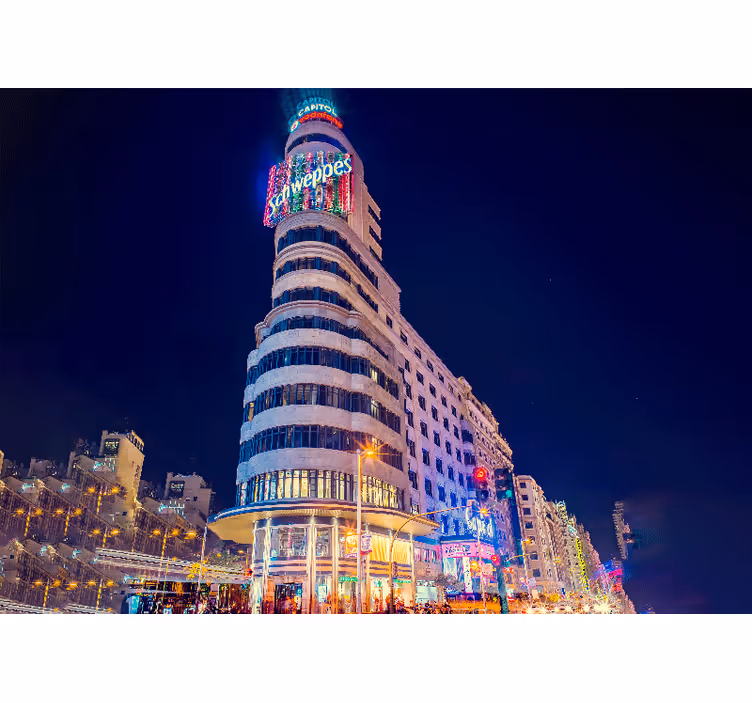 Blind bedroom evening view of gran vía - TenStickers