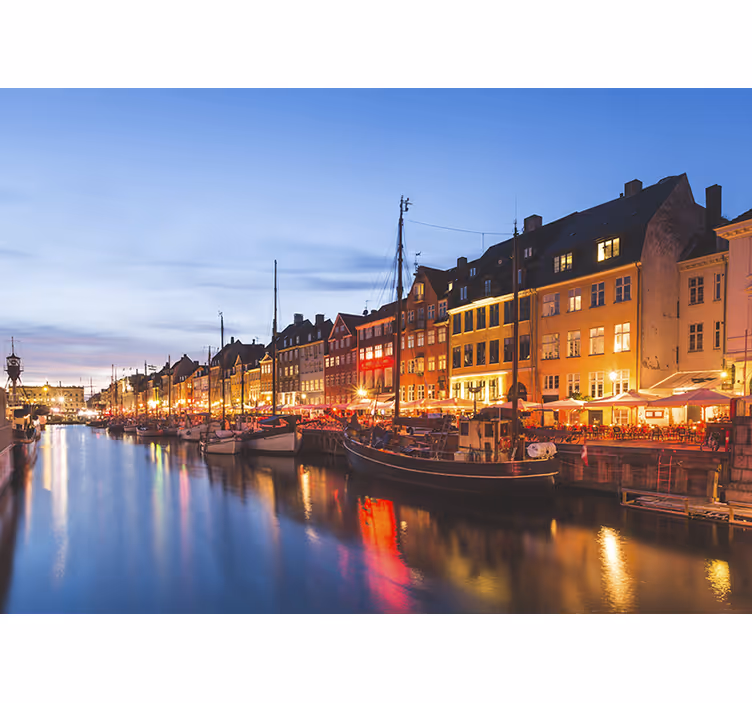 Blind bedroom colorful copenhagen evening houses - TenStickers