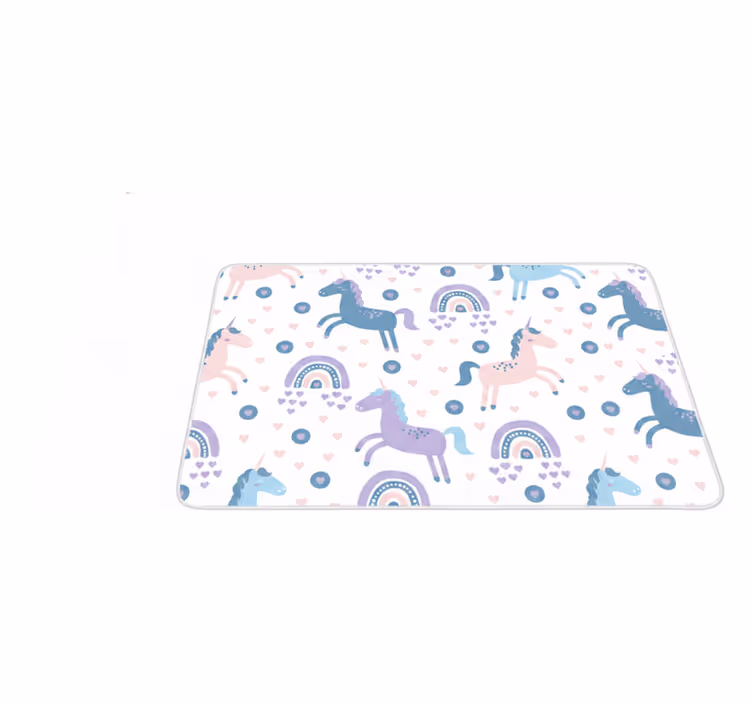 Kids vinyl rug with sweet pastel unicorn pattern - TenStickers