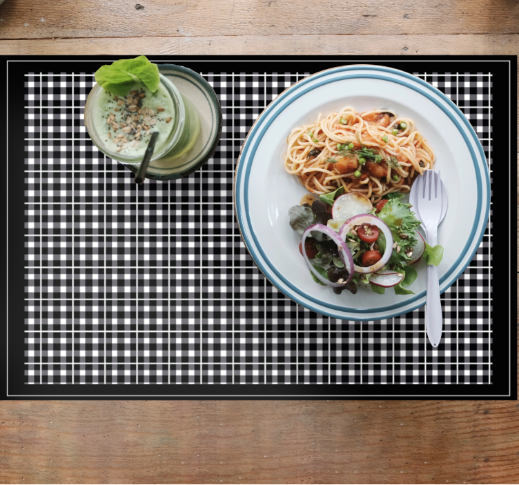 Black and white gingham pattern vinyl placemats - TenStickers