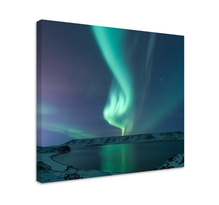 Amazing Northern light over island canvas - TenStickers
