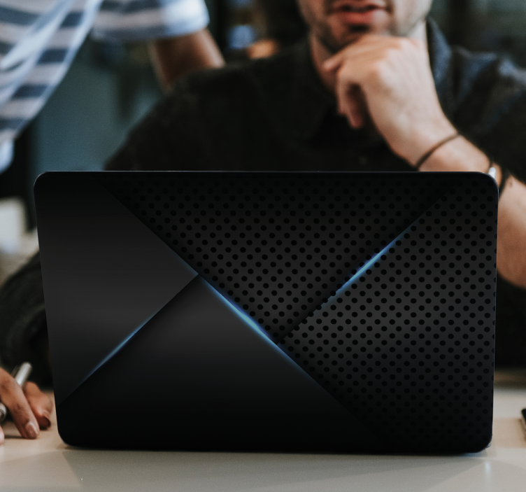 Half carbon black and blue laptop skin - TenStickers
