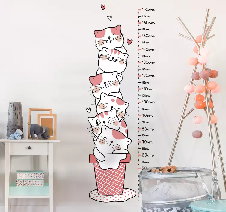kittens meter height chart wall sticker - TenStickers