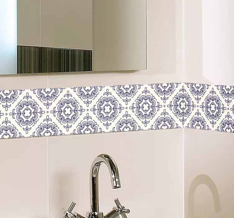 Nile Vintage bathroom wall border sticker - TenStickers