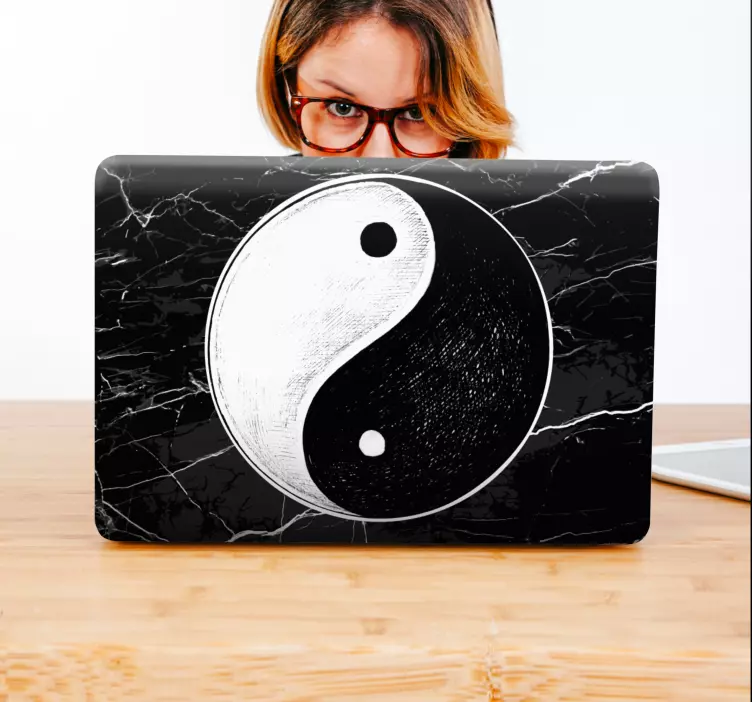 Original Yin Yang Balance laptop skin decal - TenStickers