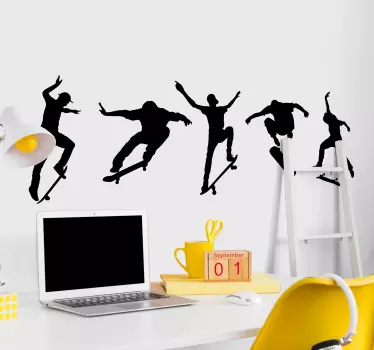 5 skateboards wall decor - TenStickers