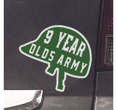 Car sticker 9 year olds army - TenStickers