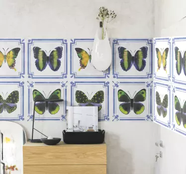Colorful butterflies tile transfer - TenStickers