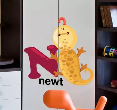 N for Newt kids sticker - TenStickers