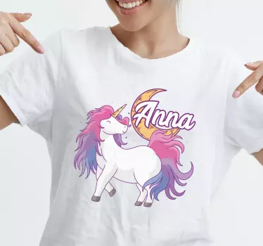 Baby t-shirt with personalized unicorn name - TenStickers