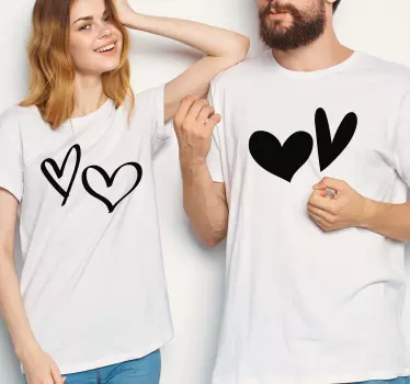 Couple t-shirt two heart symbols - TenStickers