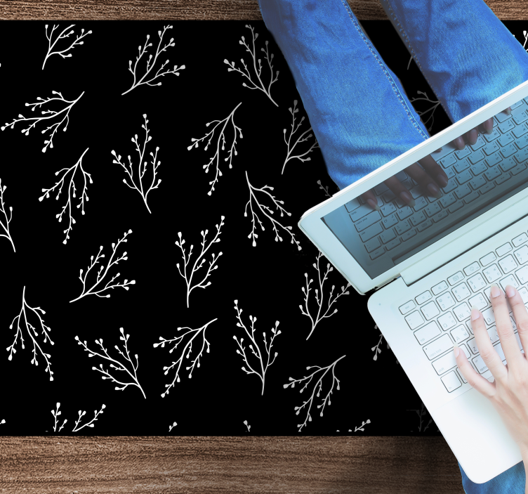 Nordic black and white thin branches rug - TenStickers