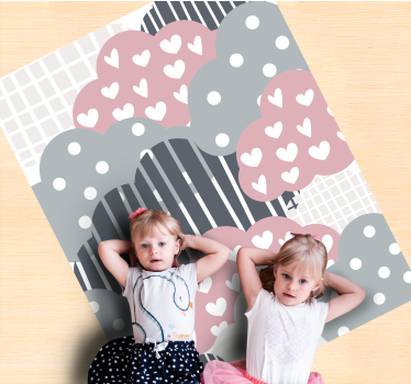 Cloudy Hearts Pattern playroom carpet - TenStickers